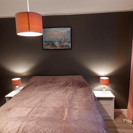 Apartment Near The Airport Njarthvik 외부 사진