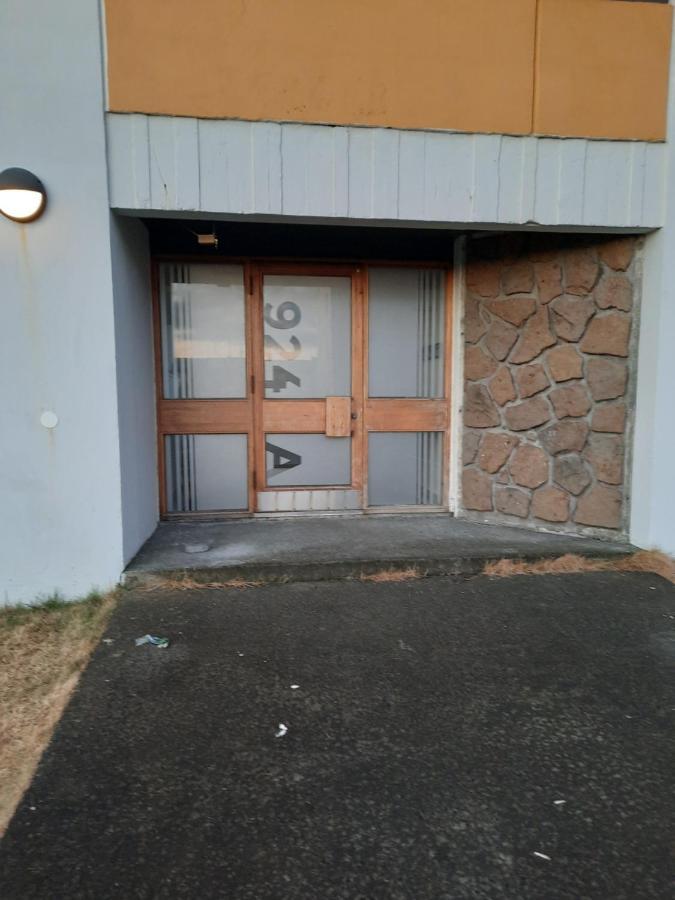 Apartment Near The Airport Njarthvik 외부 사진